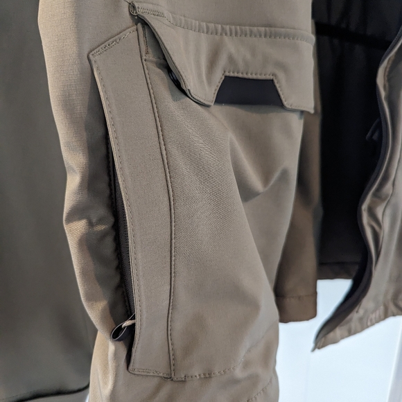 Columbia Convert Board wear jacket - Picture 6 of 8